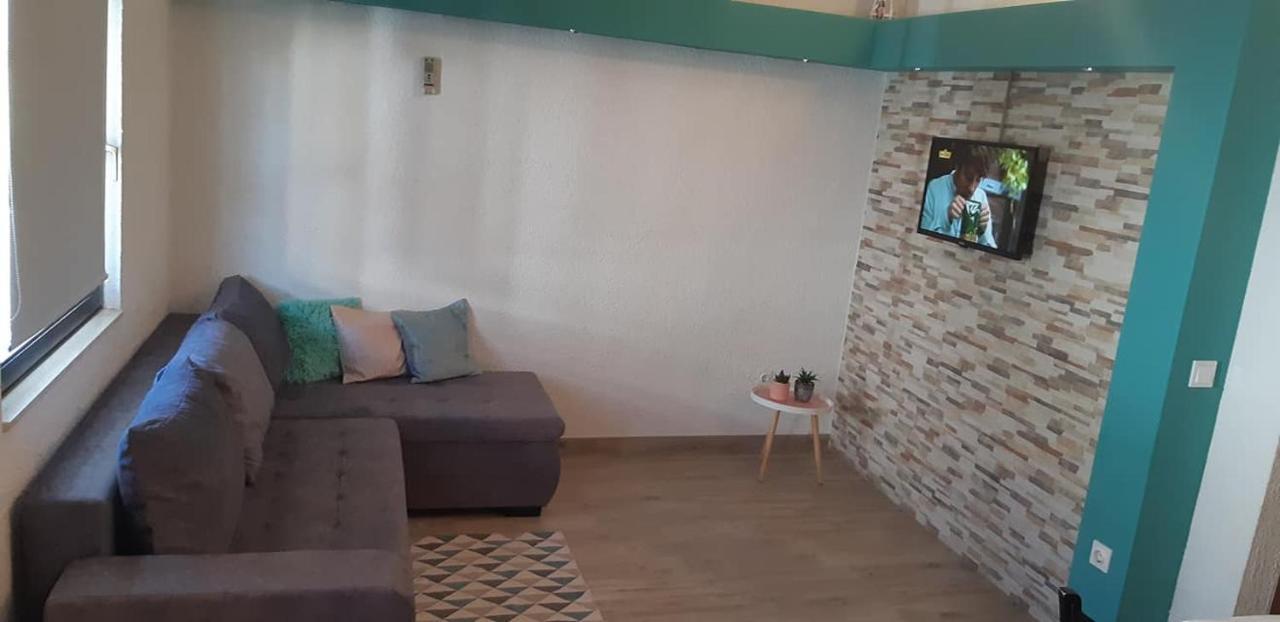 Apartments Lola Biograd na Moru Kültér fotó