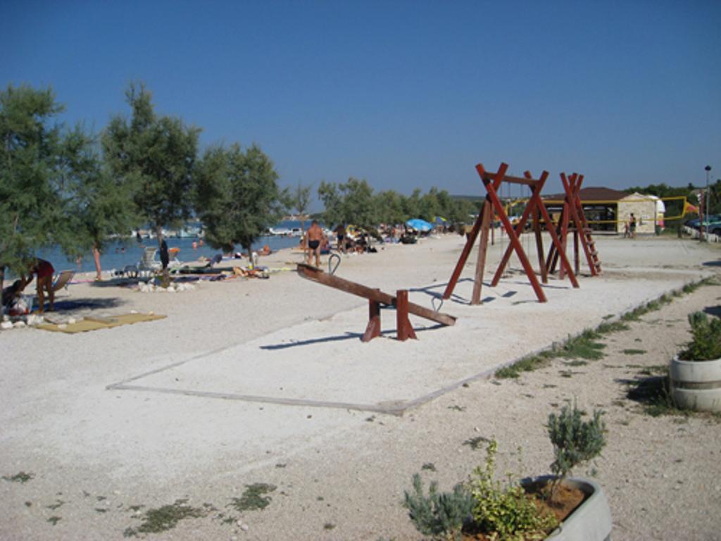Apartments Lola Biograd na Moru Kültér fotó