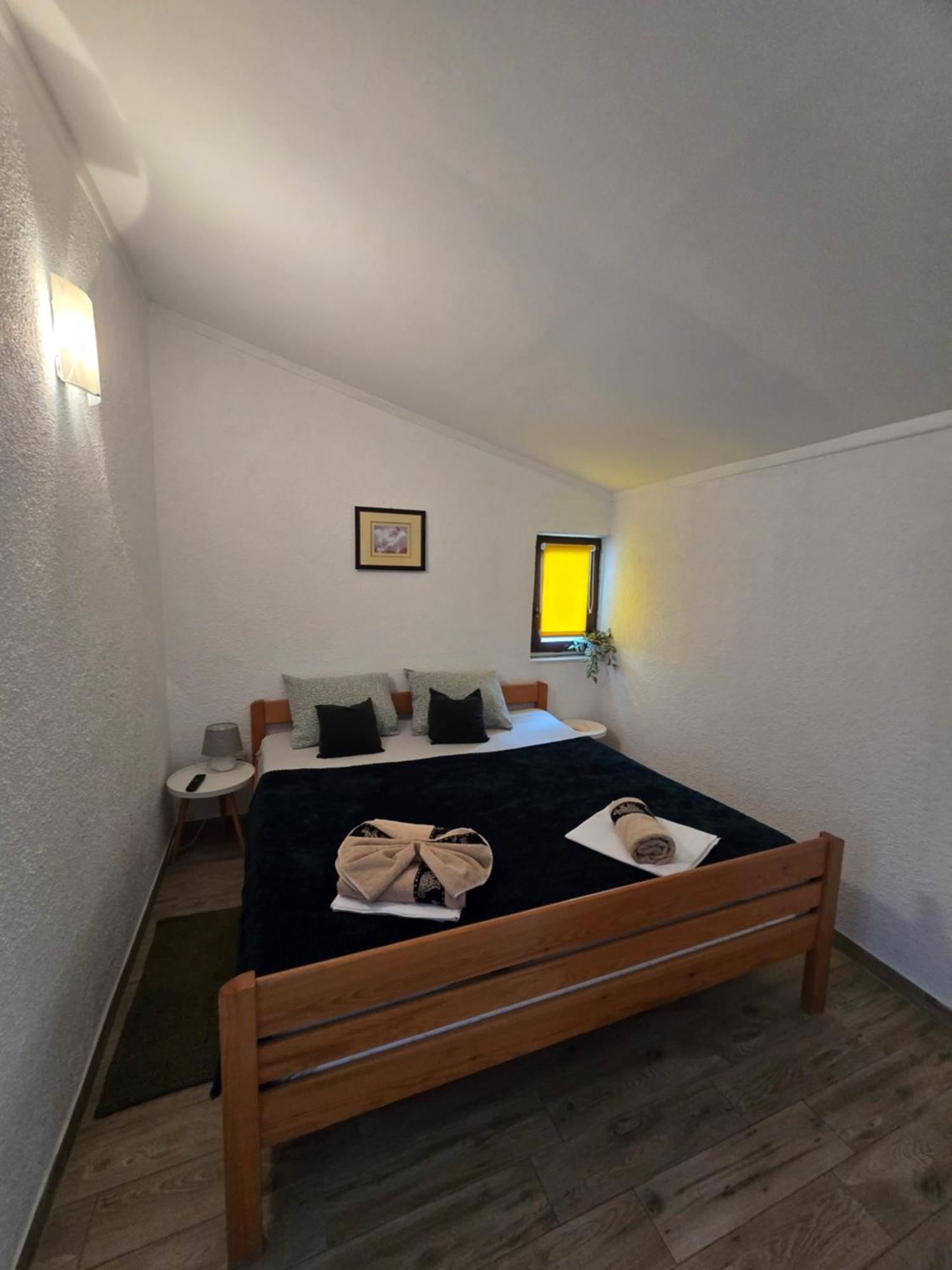 Apartments Lola Biograd na Moru Kültér fotó